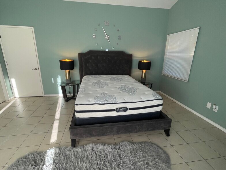 Bedroom #4 - 16420 Minnehaha St