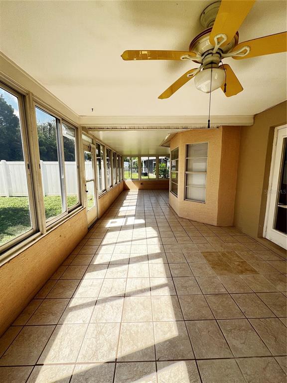 Building Photo - 8642 Cypress Lakes Blvd