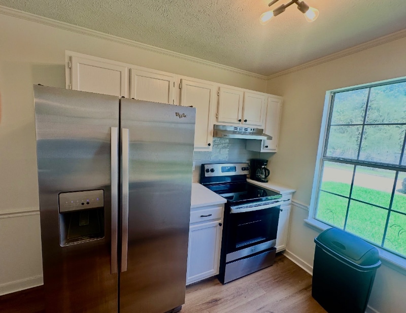 Building Photo - 587 Bryceland Blvd