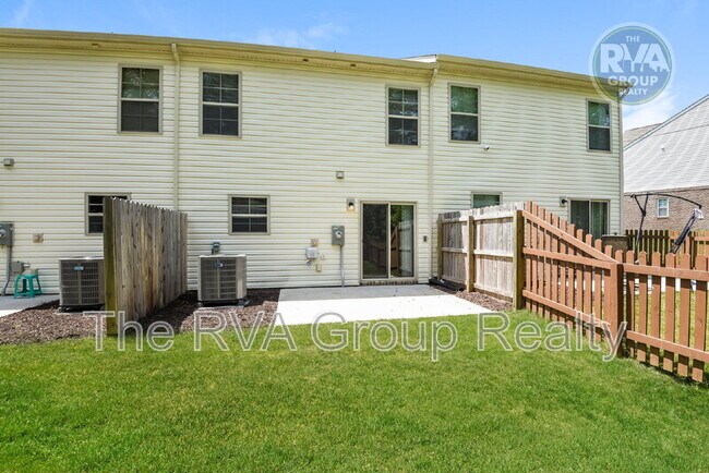 Building Photo - 3402 Dewsberry Ln