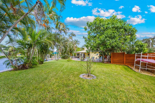 Building Photo - 491 Indian Creek Dr