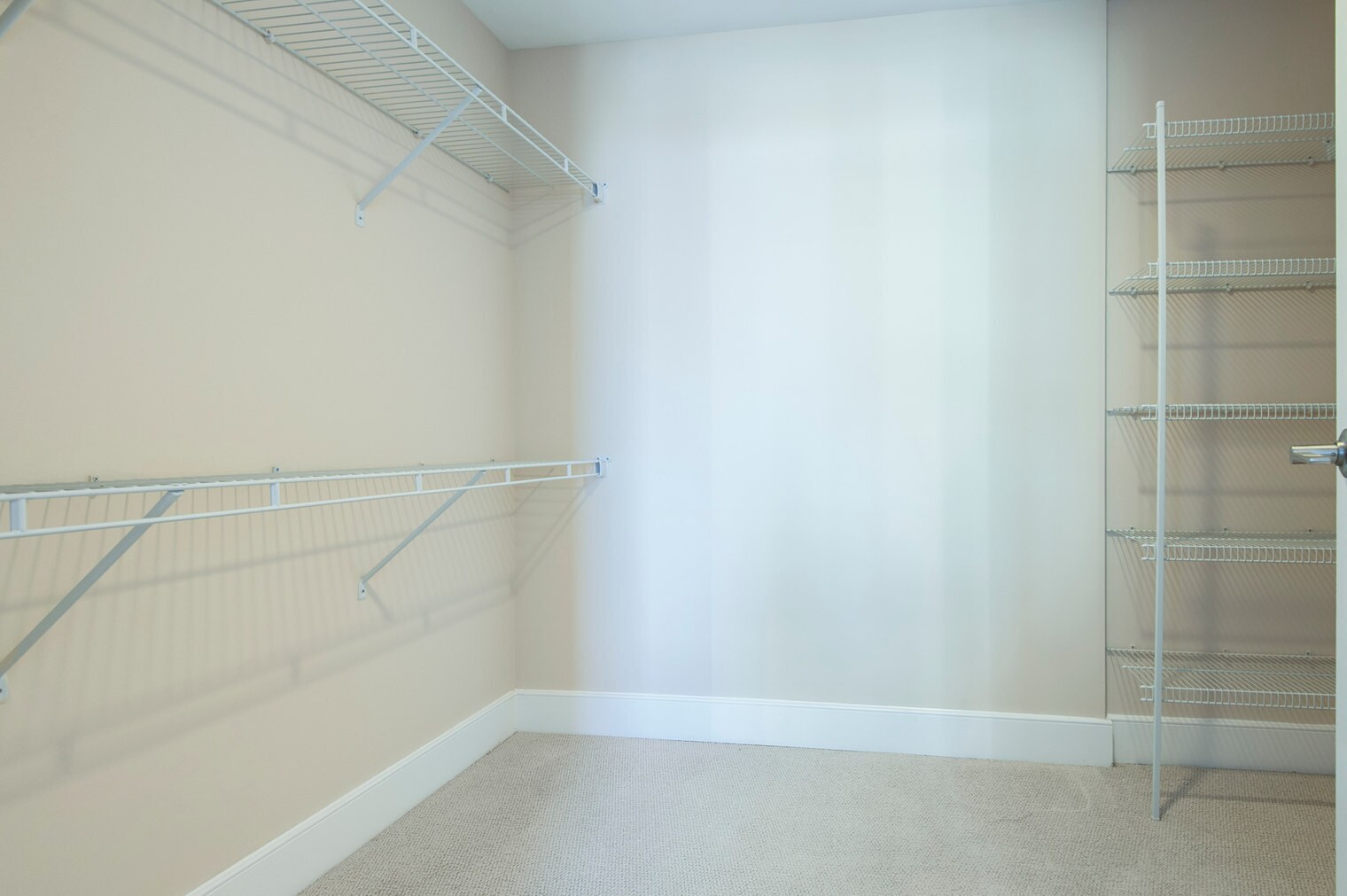 Building Photo - 415 L St NW