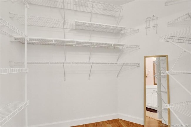 Building Photo - 3701 NW Willow Creek Dr