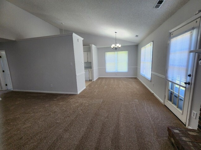Building Photo - 210 Rivershore Dr