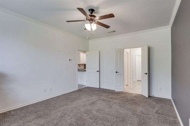 Building Photo - 3022 Maverick Dr