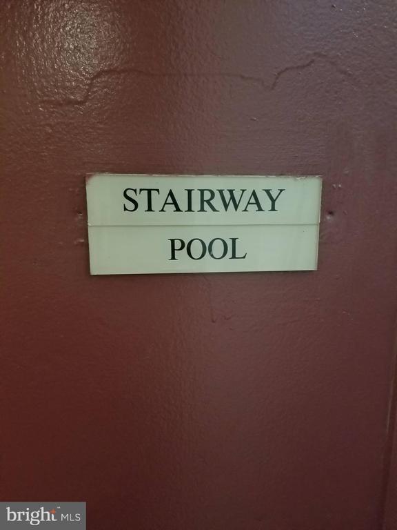 Building Photo - 1435 P St NW