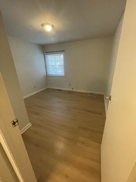 Master Bedroom - 326D Cortland St