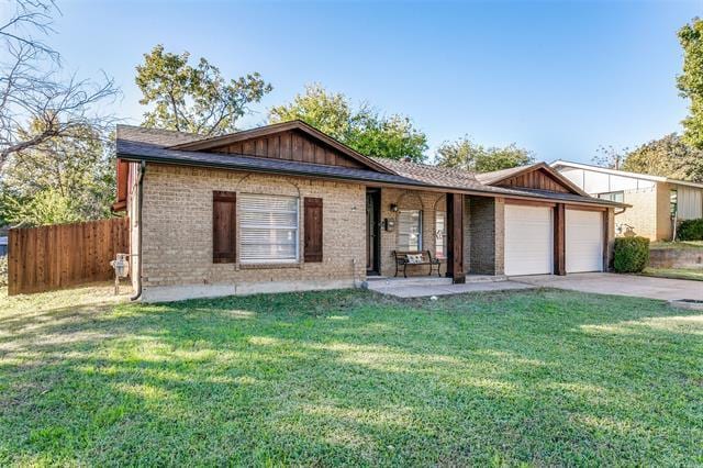 Primary Photo - 1017 Meadowbrook Dr
