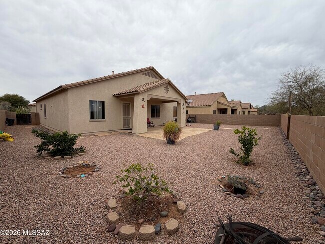 Building Photo - 7501 S Woodbury Grove Dr
