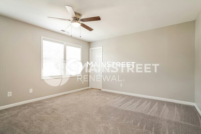 Building Photo - 4 Bedroom Pet-Friendly Home in Raleigh, NC with Main Street Renewal