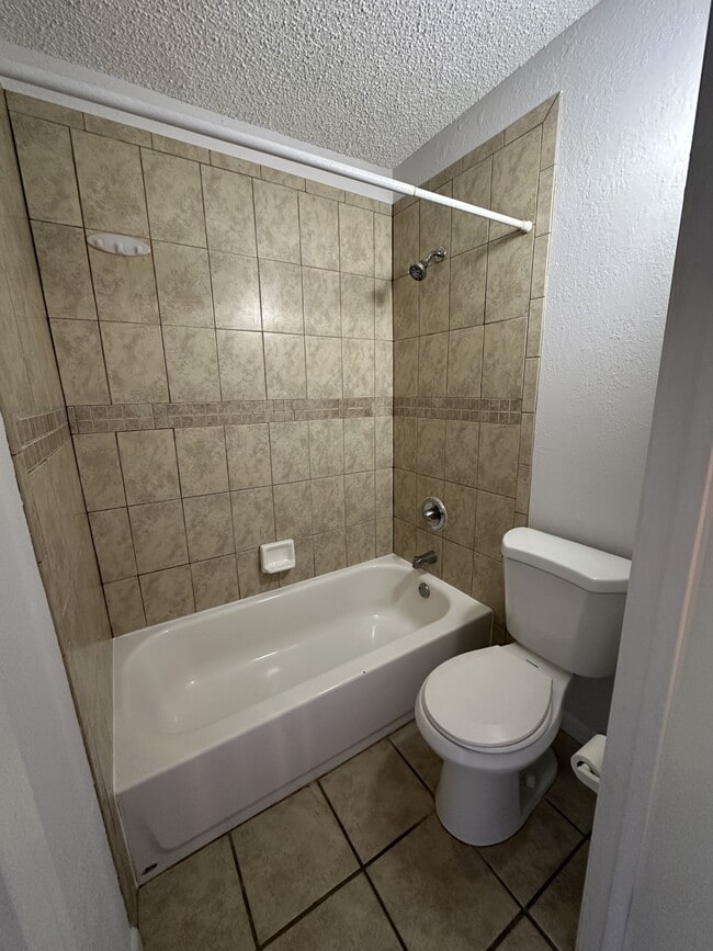 Building Photo - 225 S Tropical Trail
