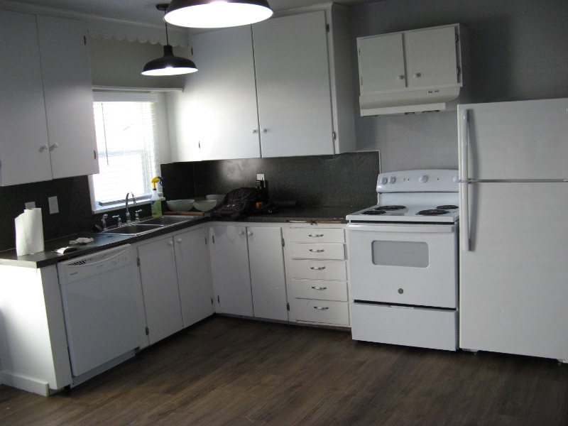 Building Photo - 2503 Oakes Ave