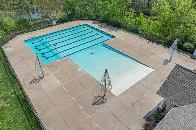 Building Photo - 32 Brushy Brook Ct