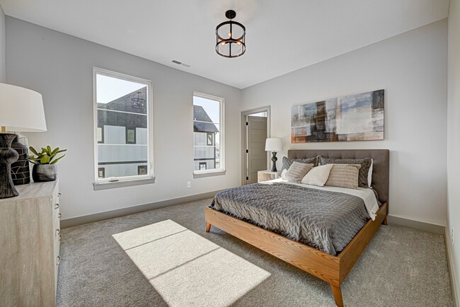 Building Photo - 208 Midland Trace Trail