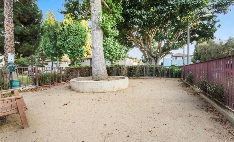 on site mini dog park - 5876 Bowcroft St