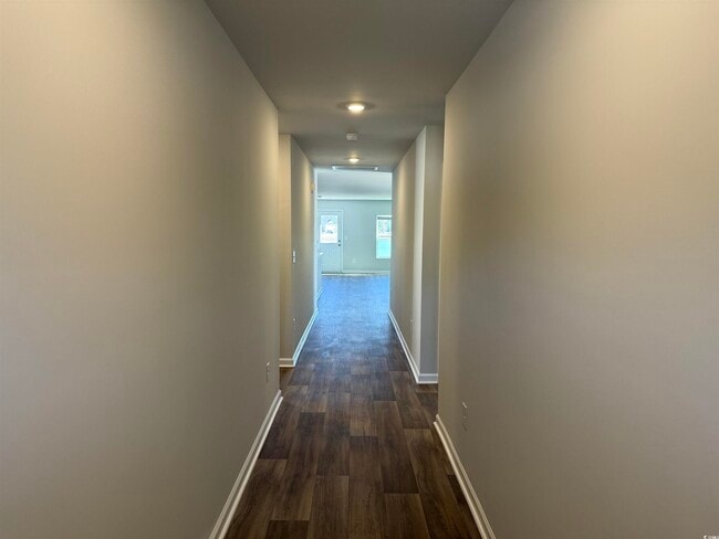 Building Photo - 517 Cambria Dr