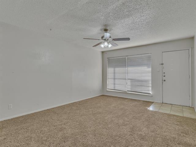 Building Photo - 5053 Ridglea Ln