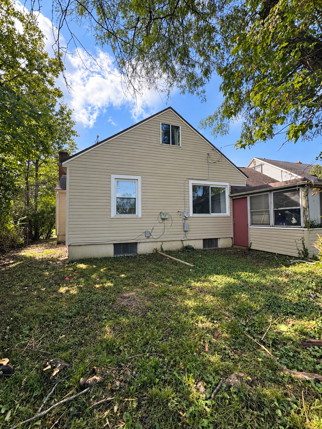 Building Photo - 4209 Oakridge Dr
