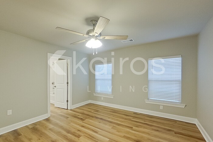 Building Photo - 13769 Pinyon Dr