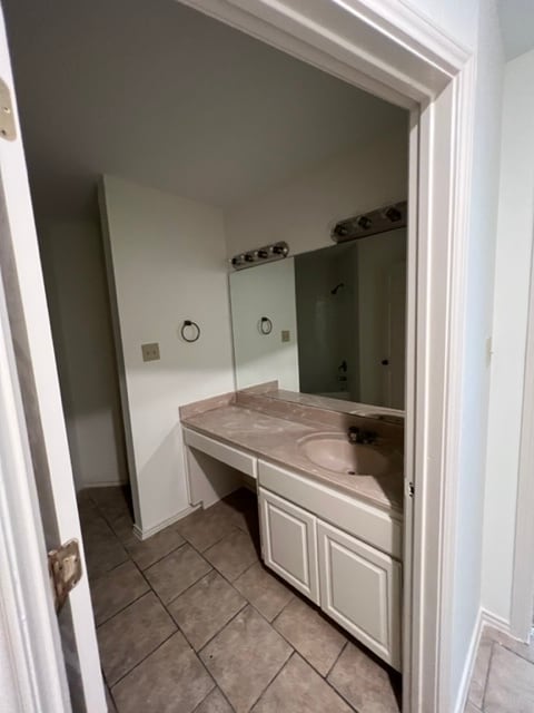 Building Photo - 1218 Saint John Loop