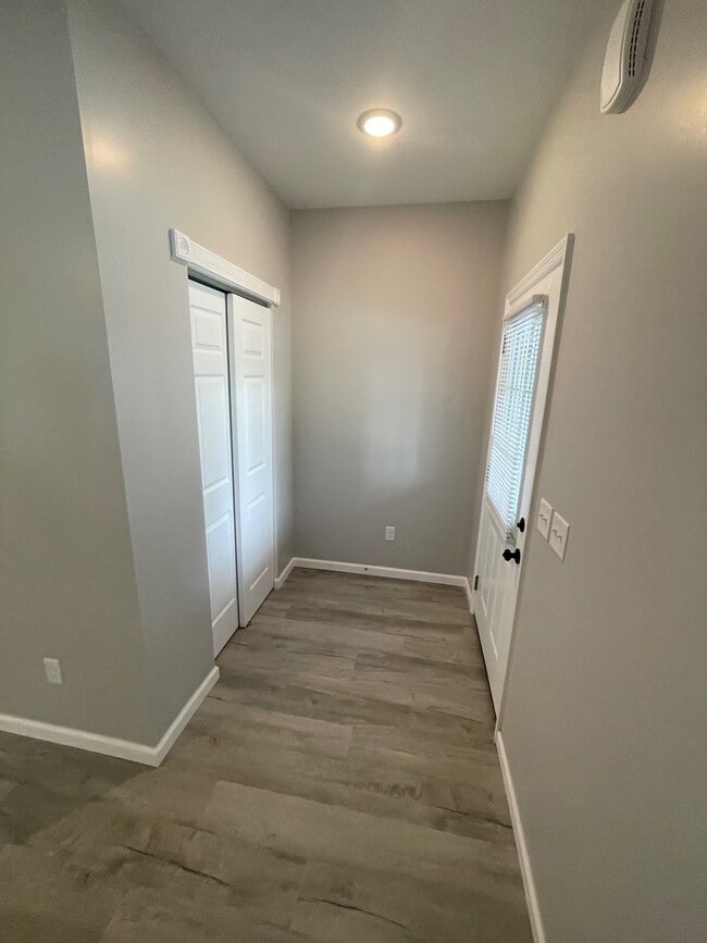 Building Photo - 94 Timber Hill Dr