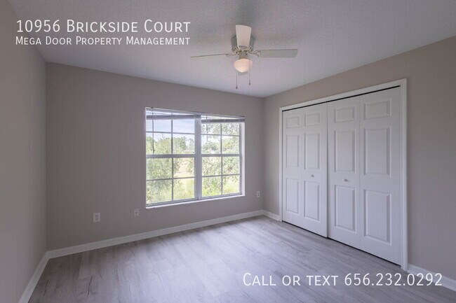 Building Photo - 10956 Brickside Ct