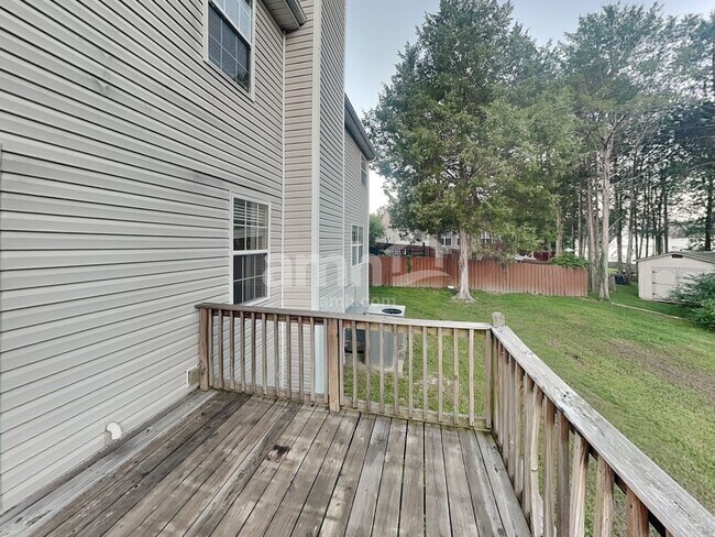 Building Photo - 3505 Bent Wood Ct