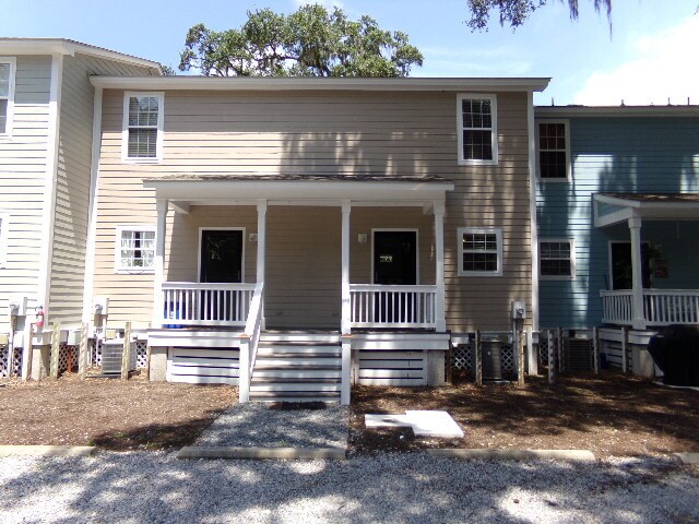 Building Photo - 1105 13th St