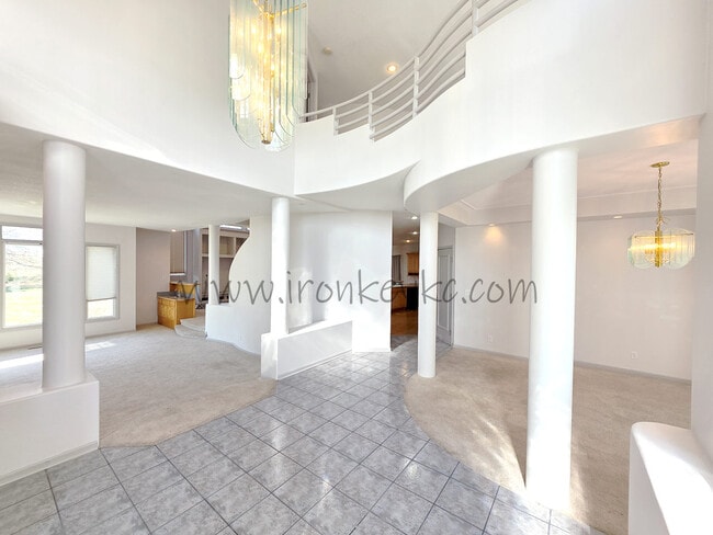 Building Photo - 14112 Windsor St