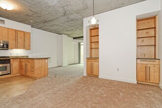 Building Photo - Spacious Cortez Blu Condo with Large Outdoor Living Space