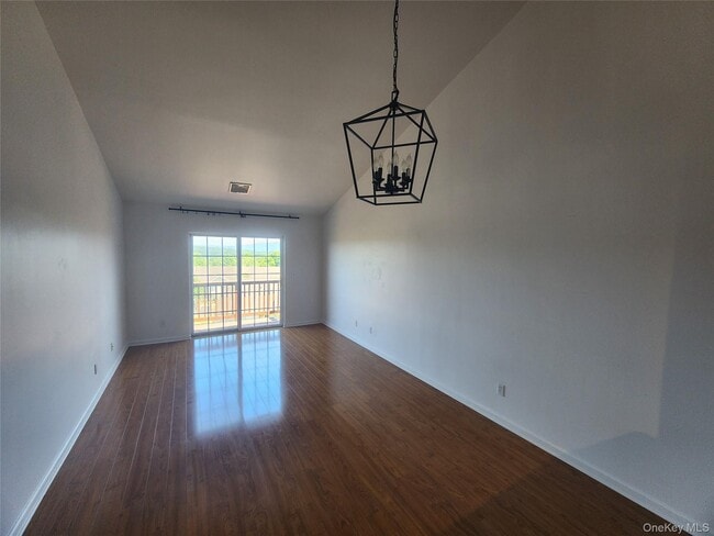 Building Photo - 1158 Maggie Rd