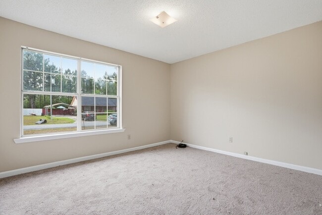 Building Photo - 189 Kenny Dr