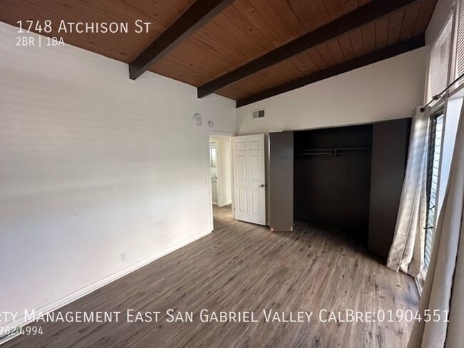 Building Photo - 1748 Atchison St