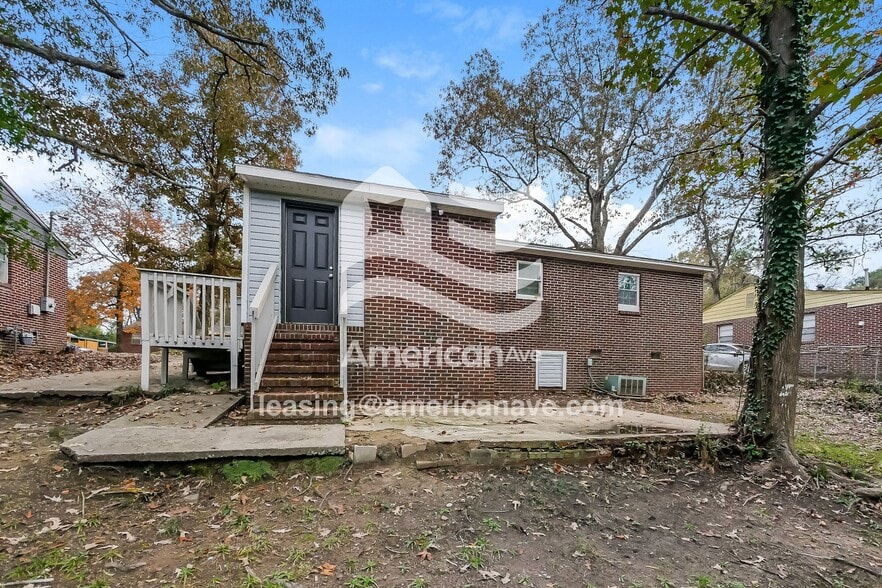 Building Photo - 341 Johns Rd