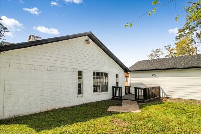 Building Photo - 10322 Nold Dr
