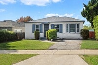 Building Photo - 3493 Meier St