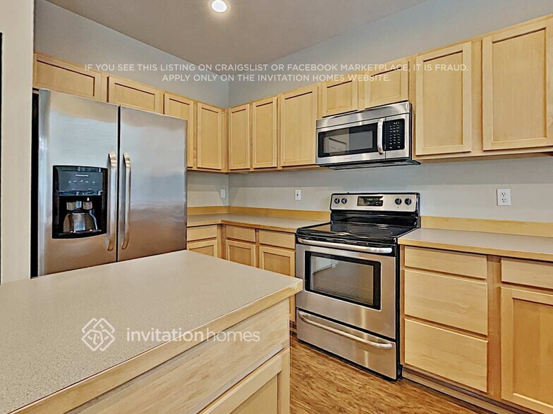 Building Photo - 7020 142nd Pl SE