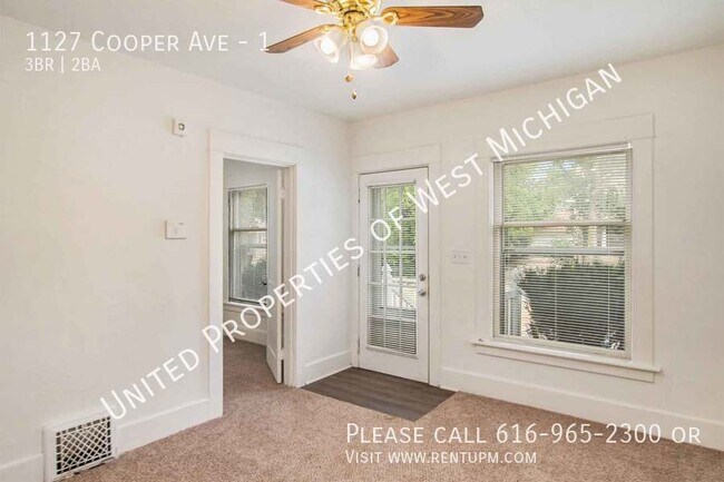 Building Photo - Available Now | 3 Bedroom 2 Bathroom Lower...