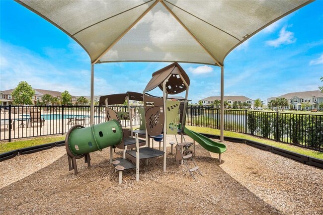 Building Photo - 9586 Poplar Ridge Ave