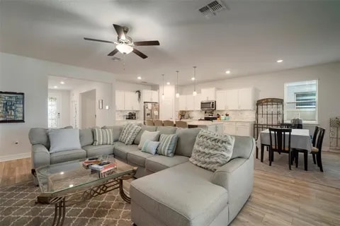 Building Photo - 10925 Green Harvest Dr.