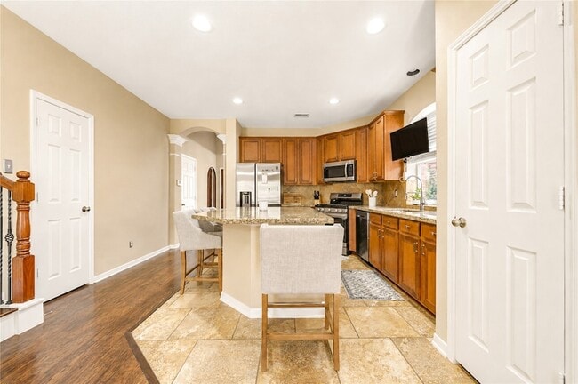 Building Photo - 6315 Linfield Bluff Ln