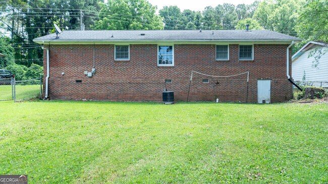 Building Photo - 211 Williamson Mill Rd