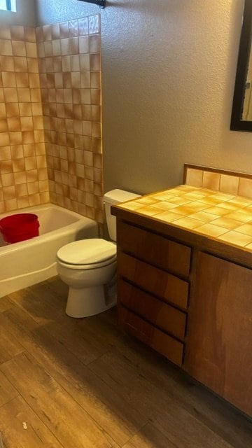 Building Photo - 18 Canterbury Ct