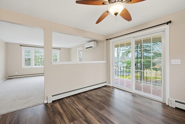 Building Photo - 110 Oswego St