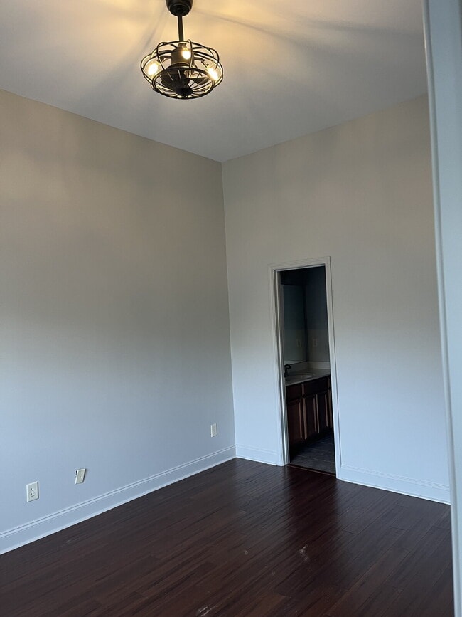 Building Photo - 2716 Nashboro Blvd