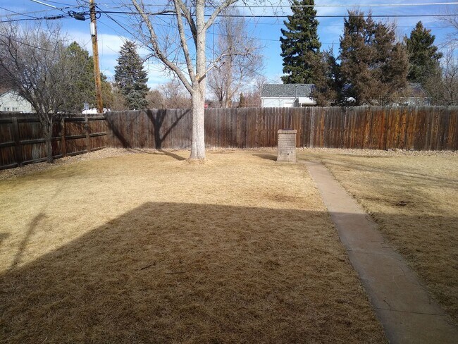 Building Photo - University Hills  Adorable 2 Bed 1 Bath Home with HUGE Fenced Yard, Central Air/Heat, Garage and ...