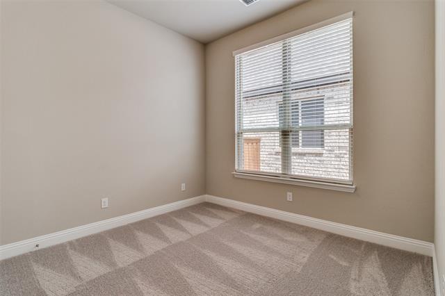 Building Photo - 1319 Beach Blvd