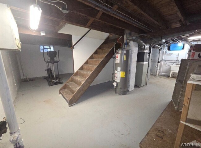 Building Photo - 80 Midland Dr
