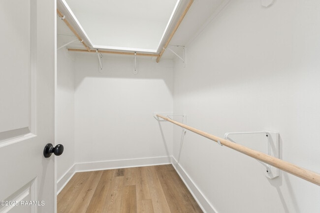 Building Photo - 202 Steiner Oaks