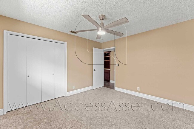 Building Photo - Beautiful 3BR/2BA Home In Hemet With Lush Backyard & Fruit Trees!